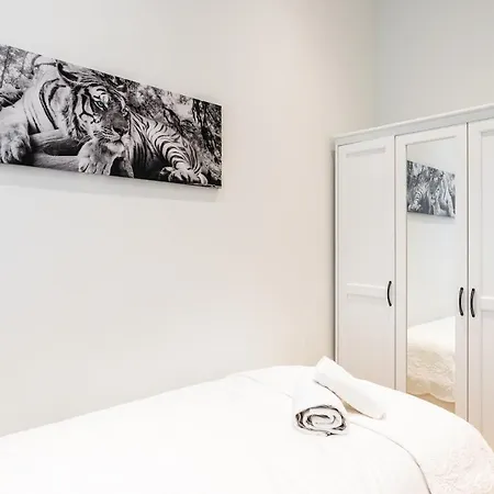 Brussels Centre Bnb Sablon I, II Et V Exterior foto